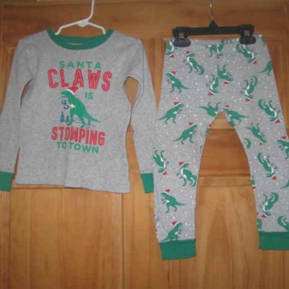 5/$30 Boys Carters Santa Claws Pajama Set - Picture 1 of 2